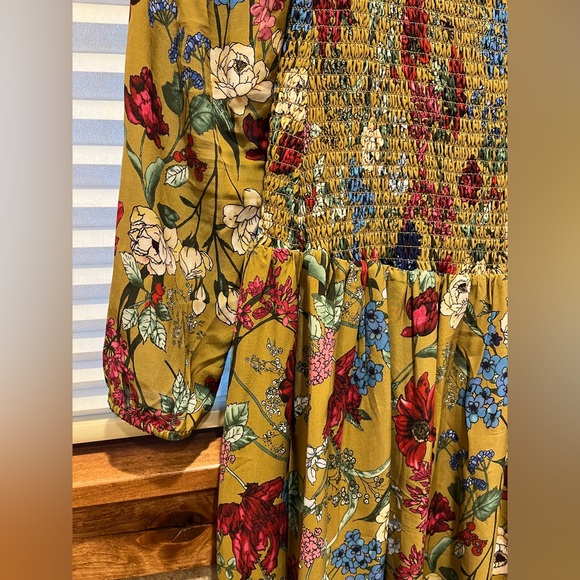 Freya Dress - Picture 4 of 8